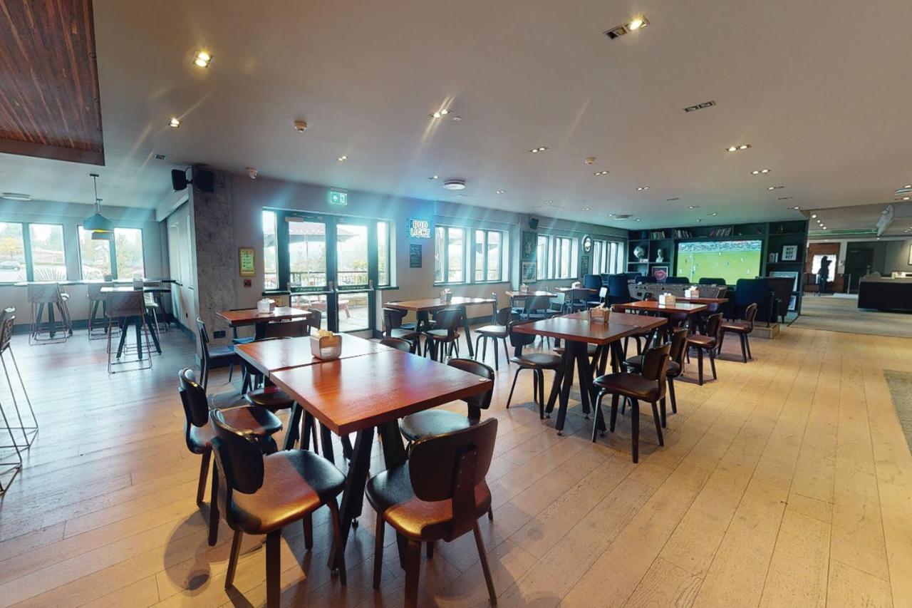 Village Hotel Birmingham Walsall Esterno foto