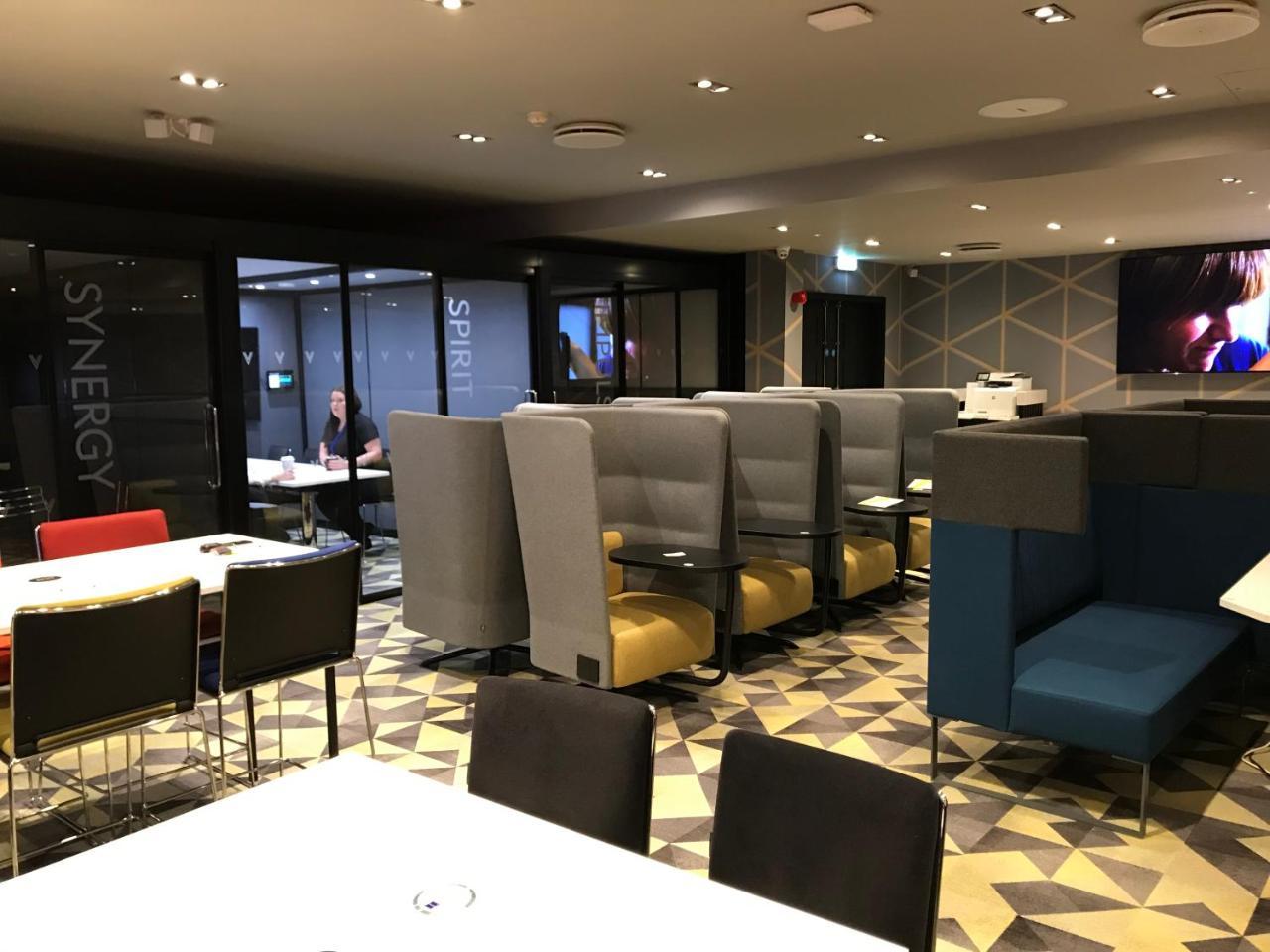 Village Hotel Birmingham Walsall Esterno foto